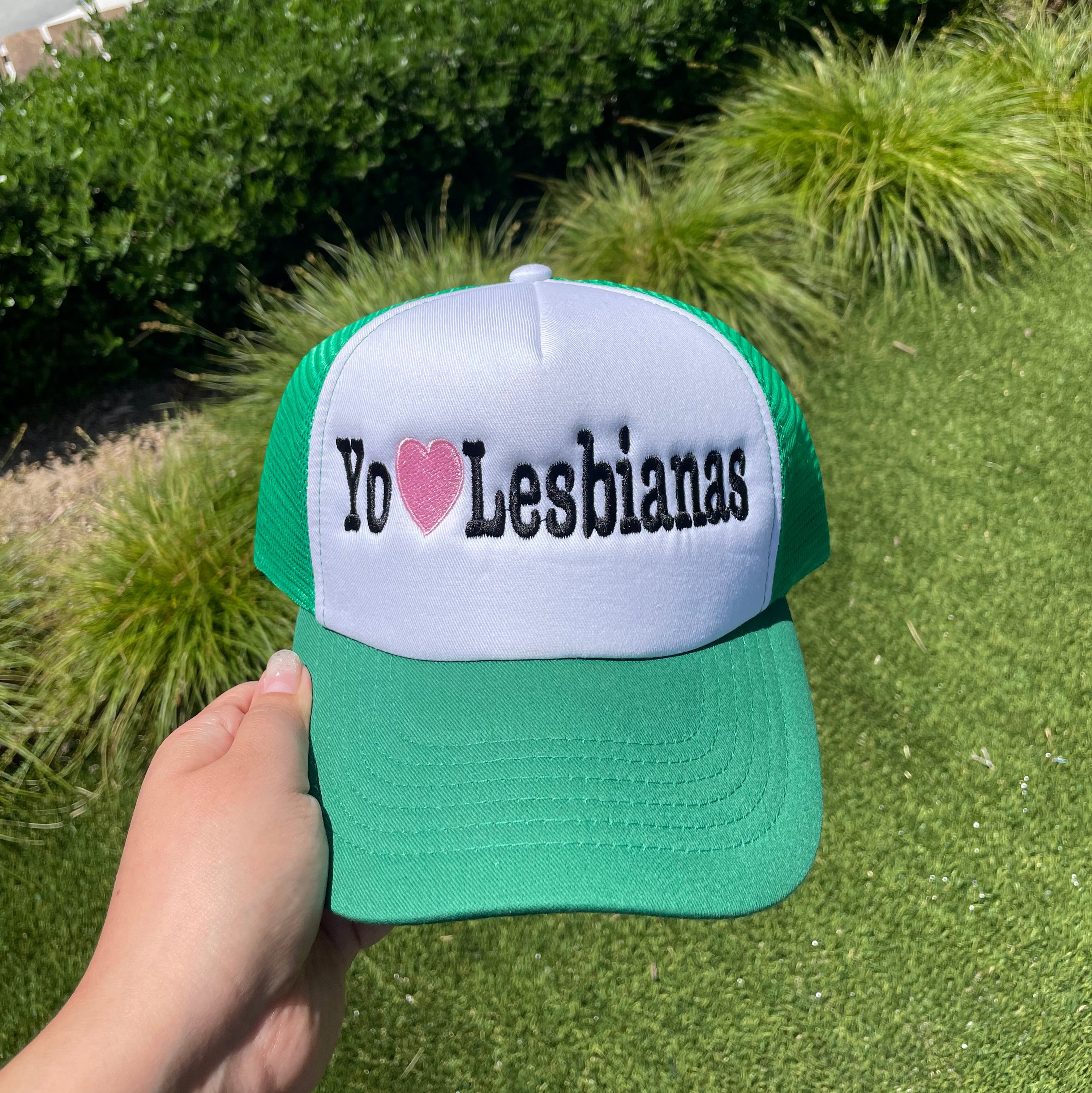 Amo Lesbianas Trucker Hat